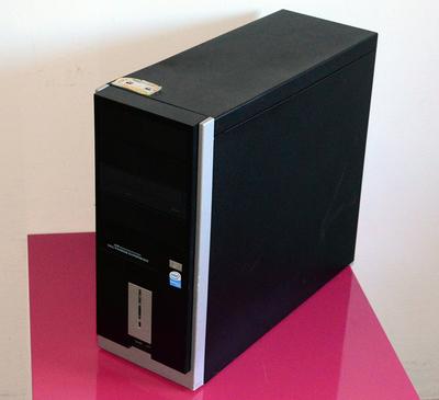 ATX PC skrinka s procesorom Pentium 4 - Obrázok č. 1